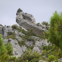 Photo de France - Le Cirque de Mourèze et le Lac du Salagou